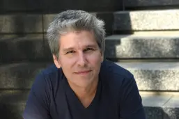 Lorenzo Malaguerra (Directeur du  Crochetan) © Tristan Jeanne Vales
